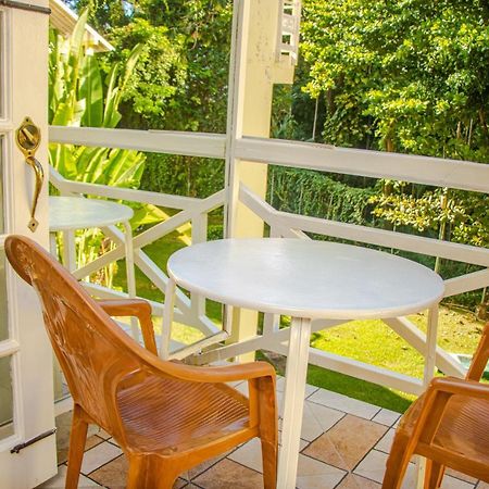 E 20 Mystic Ridge Ocho Rios Apartment Ngoại thất bức ảnh
