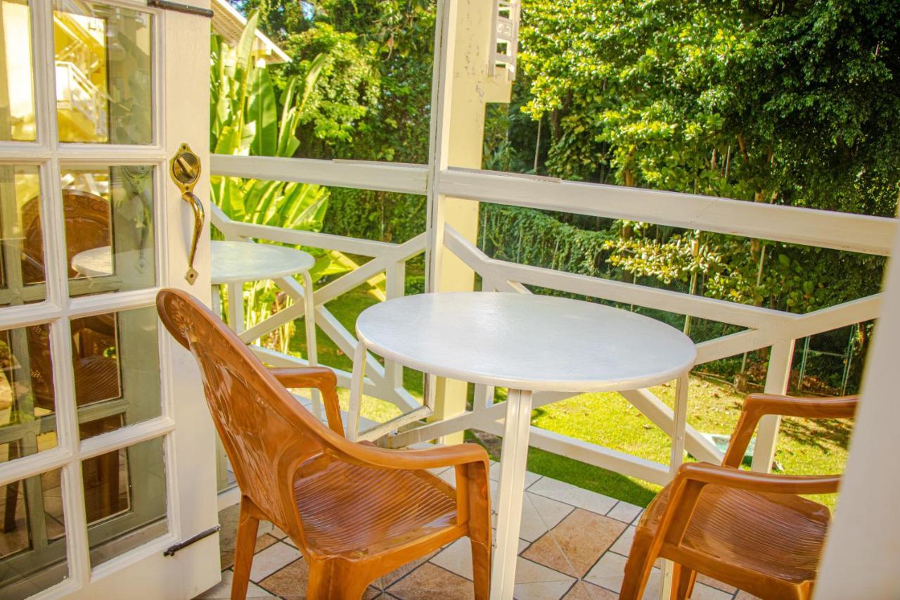 E 20 Mystic Ridge Ocho Rios Apartment Ngoại thất bức ảnh