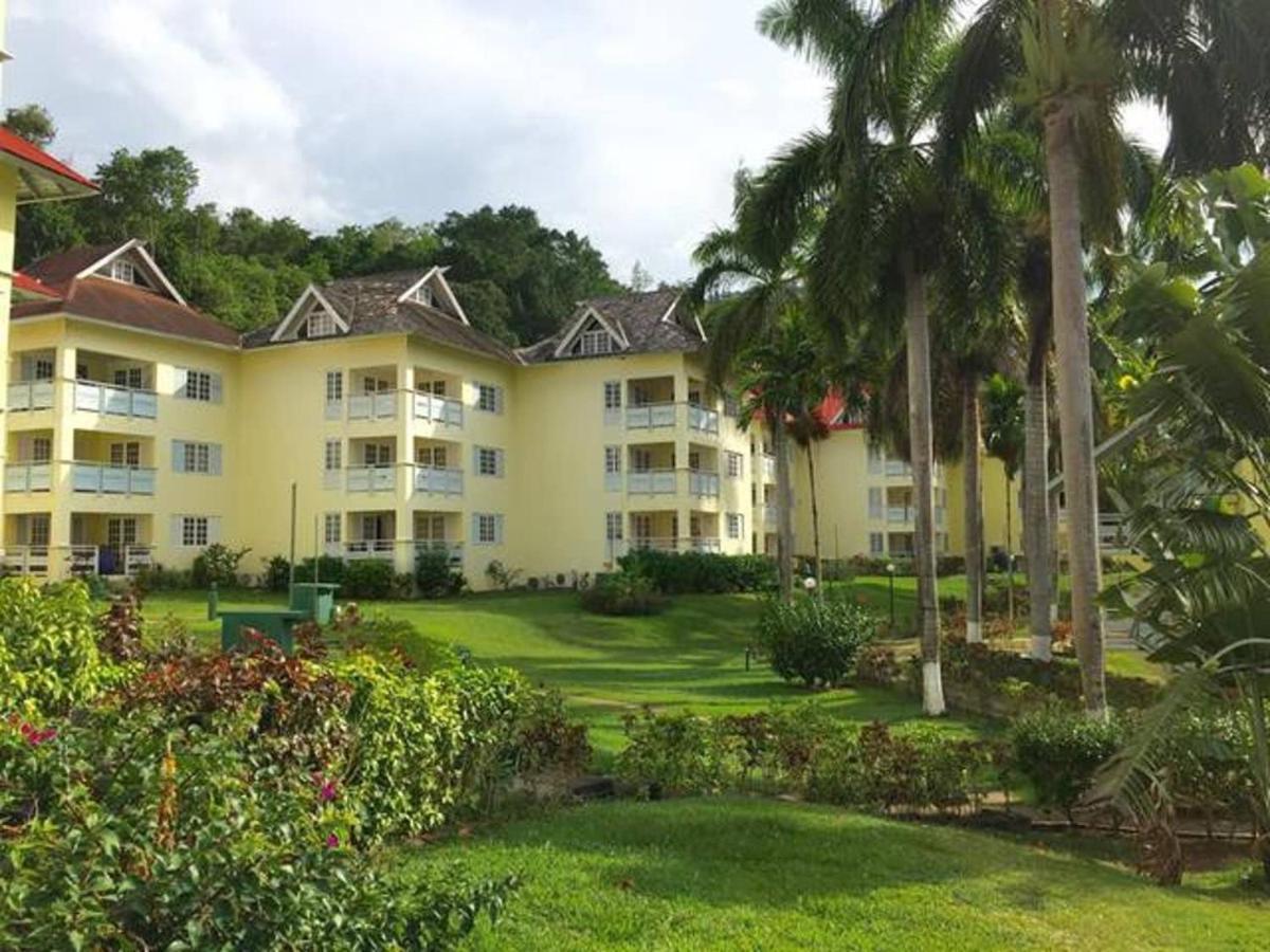 E 20 Mystic Ridge Ocho Rios Apartment Ngoại thất bức ảnh